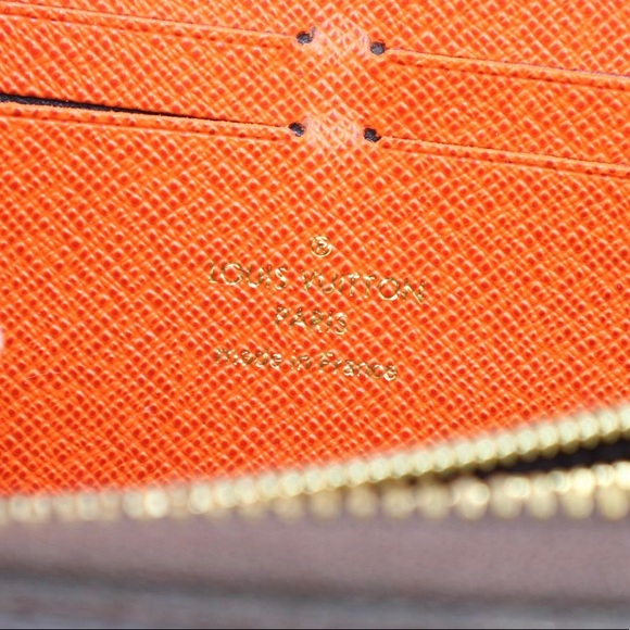 LOUIS VUITTON MONOGRAM CANVAS CLEMENCE WALLET - Picture 9 of 14